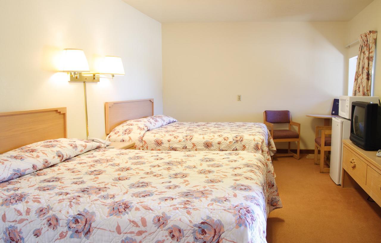 Country Inn Motel Dove Creek Eksteriør billede