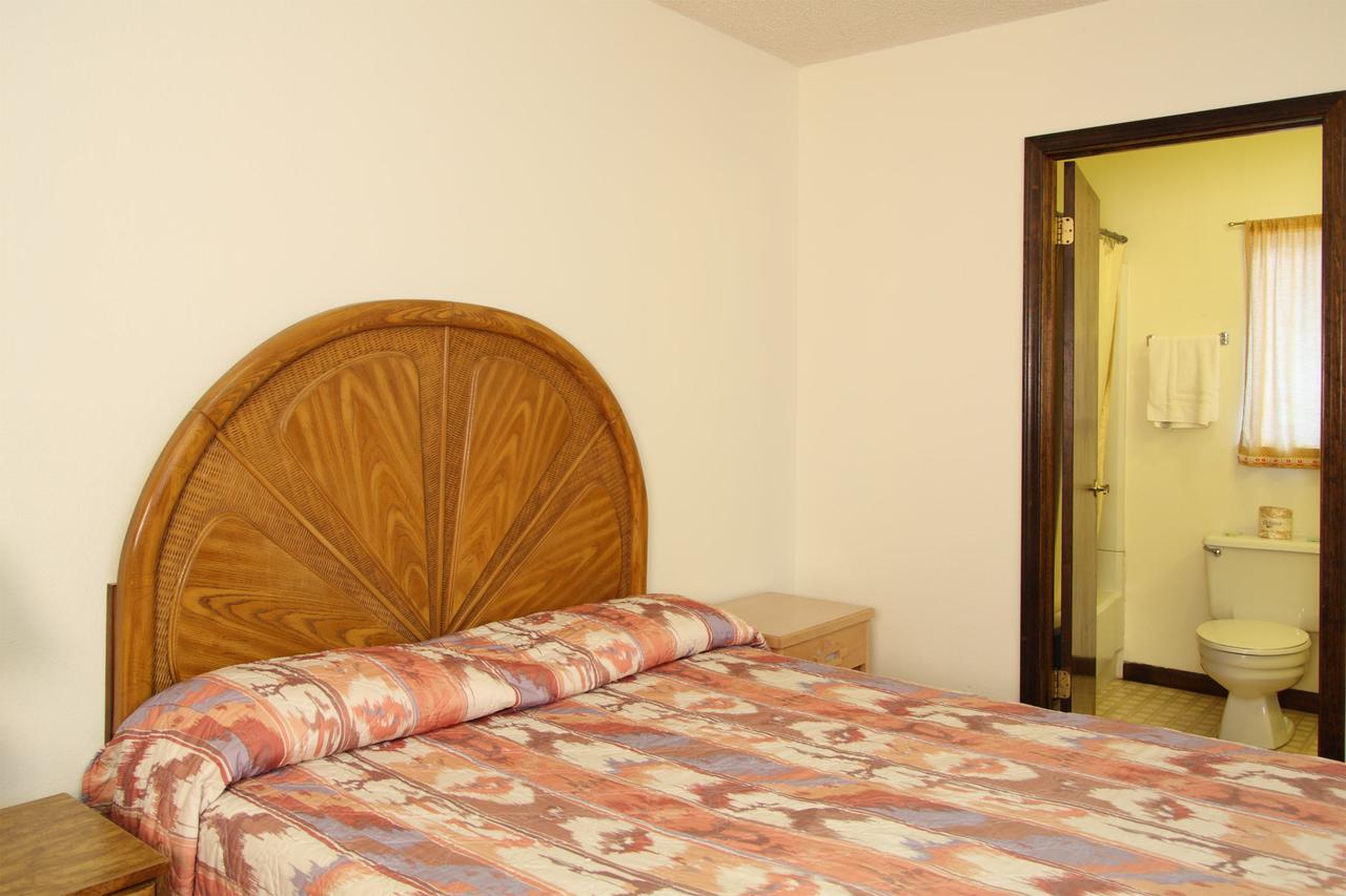 Country Inn Motel Dove Creek Eksteriør billede