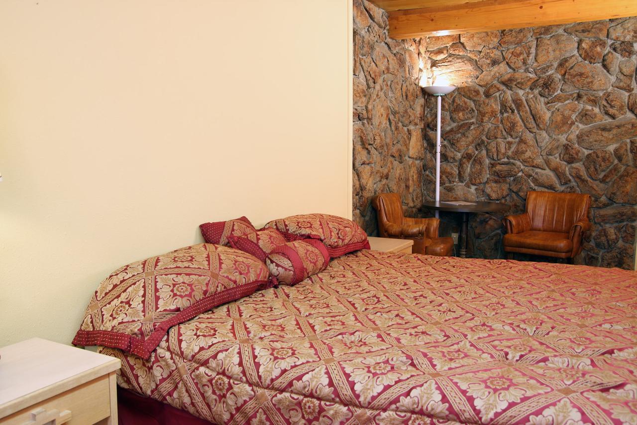 Country Inn Motel Dove Creek Eksteriør billede